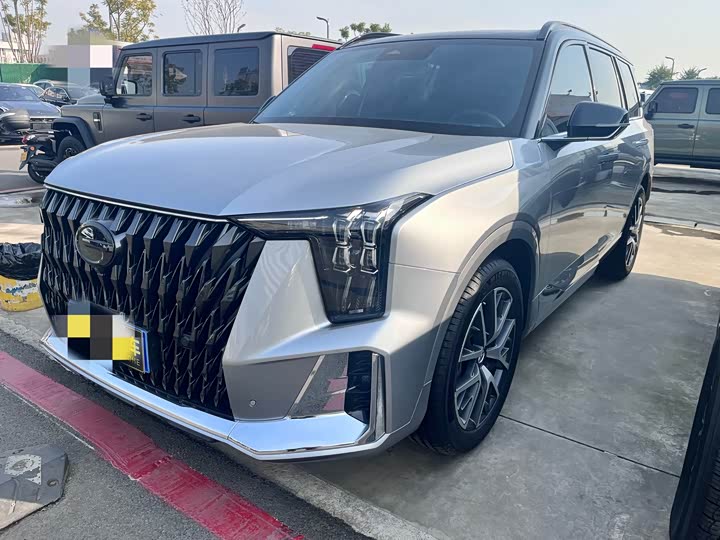 GAC Trumpchi GS8 2024 2024款 双擎系列 2.0TM 两驱尊贵版