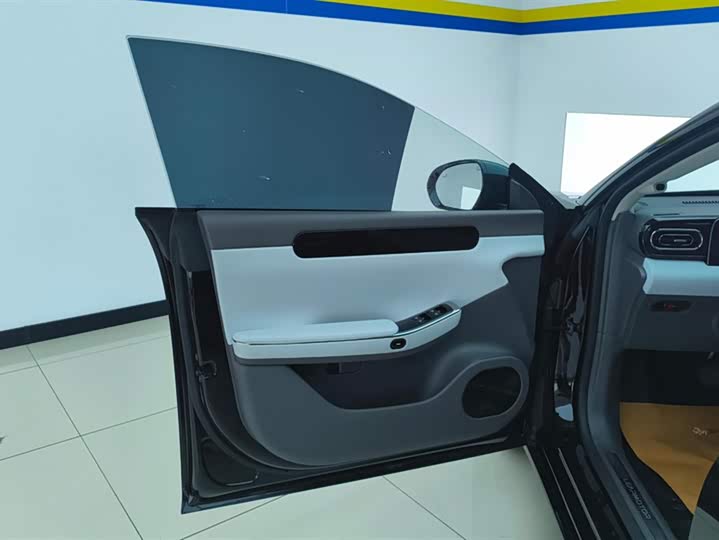 Leapmotor C01 2024 2024款 纯电 525尊享版