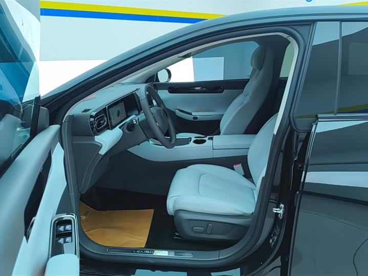 Leapmotor C01 2024 2024款 纯电 525尊享版