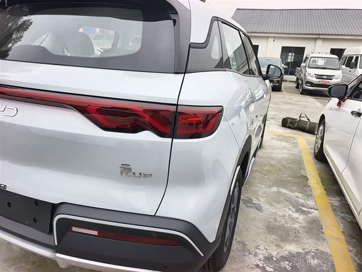 BYD Yuan Up 2025 2025款 301KM 领航型