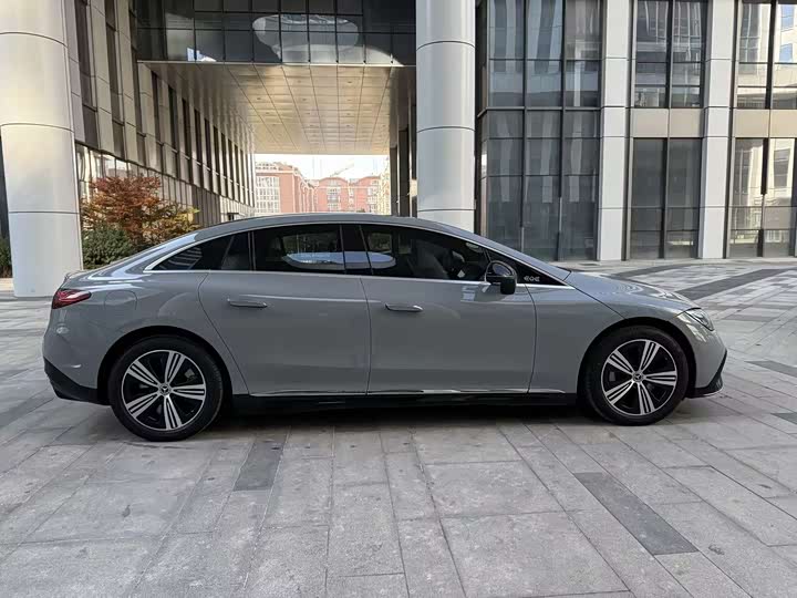 Mercedes-Benz EQE 2022 2022款 350 豪华版
