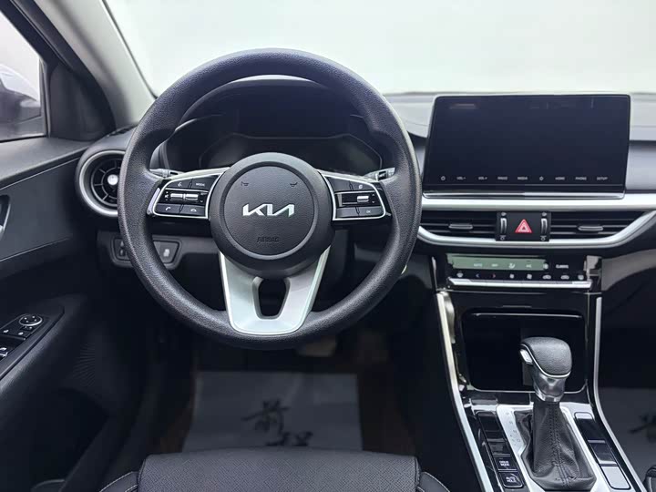 Kia K3 2021 2021款 1.5L CVT时尚版