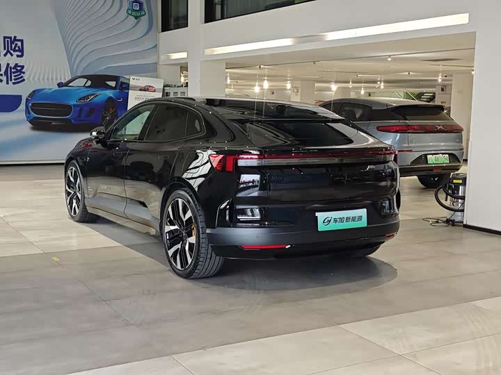 Polestar 4 2025 2025款 性能版