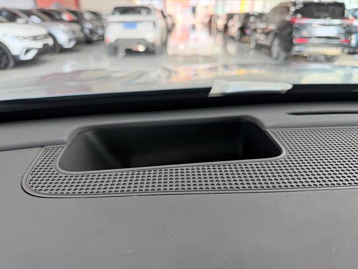 Chery Tiggo 8L 2024 2024款 2.0T 两驱尊贵版 5座