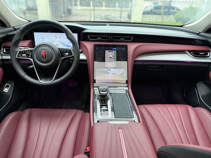 Hongqi H5 2025 2025款 2.0T 自动旗畅版