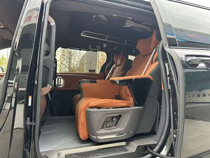 Toyota Sienna 2024 2024款 2.5L混动 豪华版