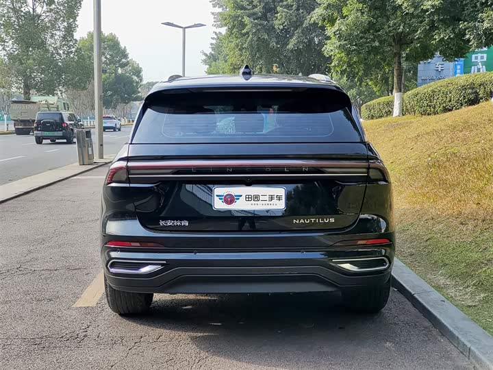 Lincoln Nautilus 2025 2025款 2.0T 四驱尊享版