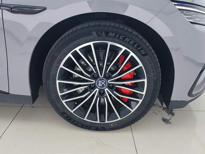 BYD Han 2025 2025款 EV 701KM激光雷达智驾型