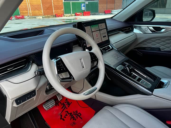 Wey Mocha 2021 2021款 2.0T 两驱特浓版