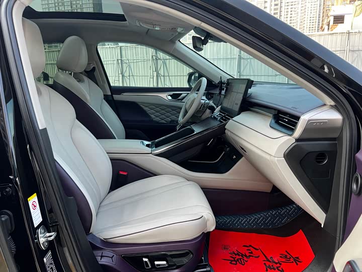 Wey Mocha 2021 2021款 2.0T 两驱特浓版