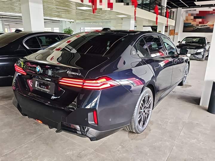 BMW 5 Series 2025 2025款 530Li 领先型 M运动套装