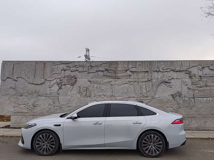 Geely Galaxy A7 2025 2025款 EM-i 150km 星舰版