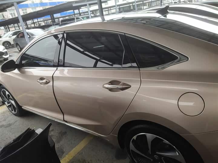 Changan Raeton Plus 2023 2023款 1.5T DCT旗舰型