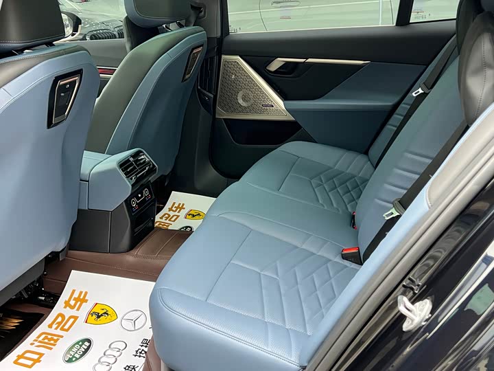 BMW 5 Series 2024 2024款 530Li 尊享型 豪华套装