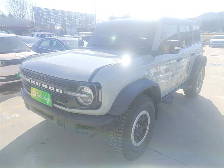 Ford Bronco 2024 2024款 2.3T 荒地