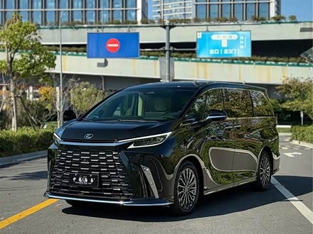 Lexus LM 2023 2023款 500h 六座尊崇版
