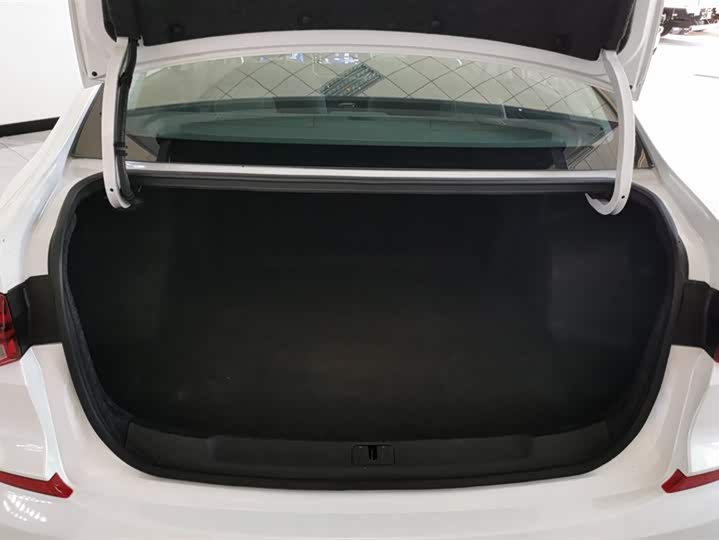 Chevrolet Monza 2024 2024款 1.5L 双离合乐享版