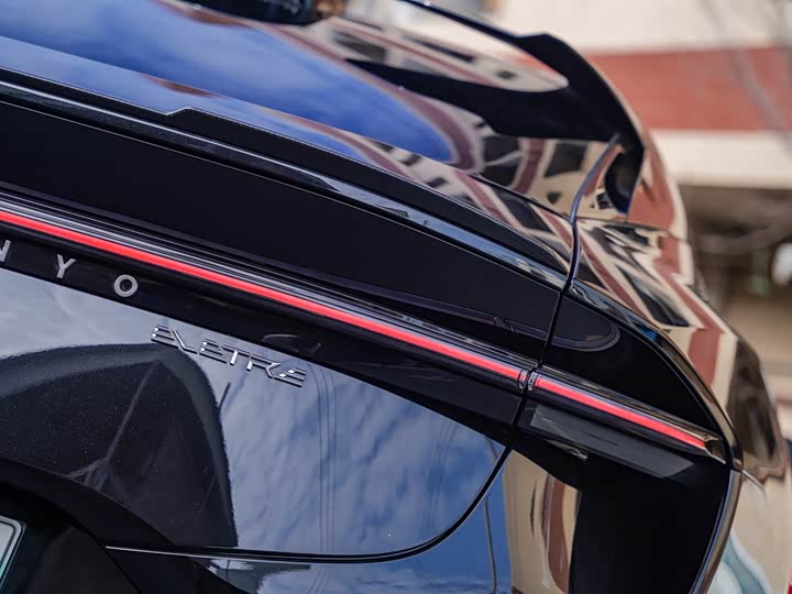 Lotus Eletre 2023 2023款 ELETRE S+