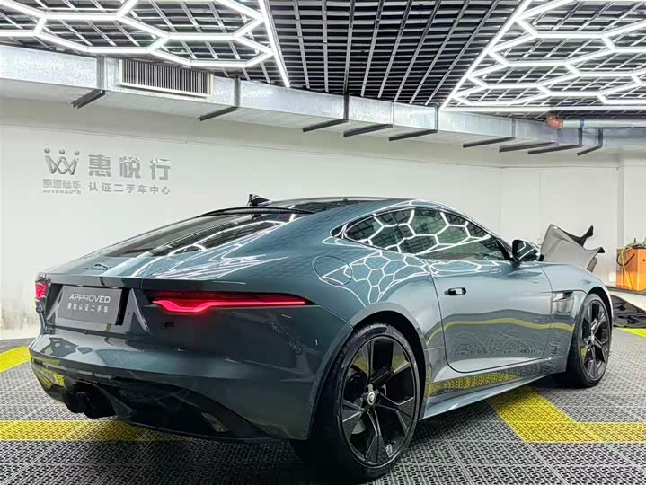 Jaguar F-Type 2024 2024款 P300 75周年典藏硬顶版