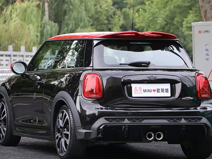 Mini Mini JCW 2022 2022款 2.0T JOHN COOPER WORKS ALL-IN