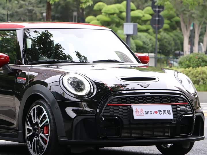 Mini Mini JCW 2022 2022款 2.0T JOHN COOPER WORKS ALL-IN