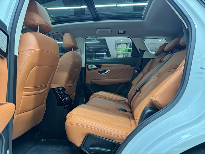 Jetour Shanhai L7 2024 2024款 1.5T 120km ULTRA 5座