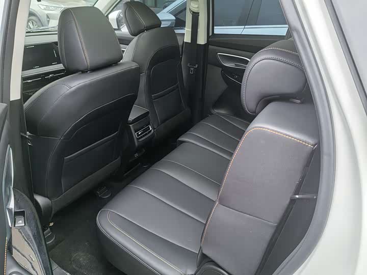 Changan X7 Plus 2024 2024款 1.5T 自动尊耀型 7座