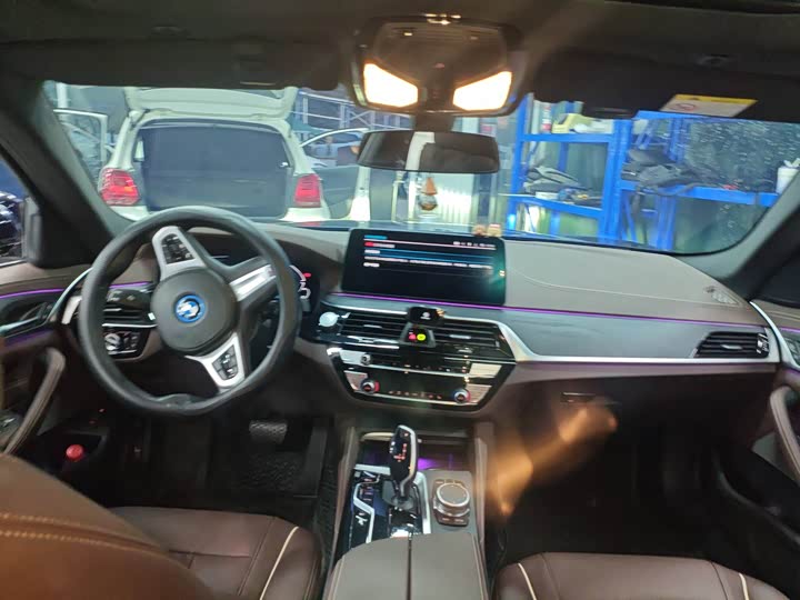 BMW 5 Series Hybrid 2022 2022款 535Le M运动套装