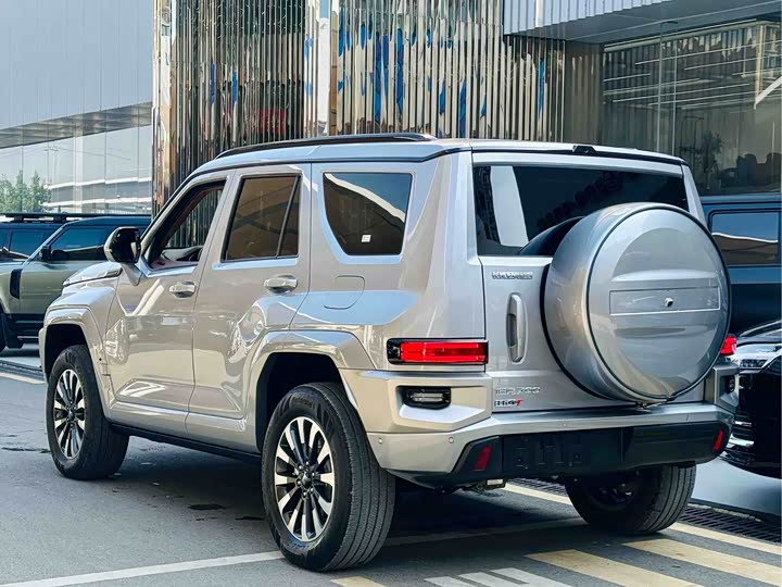 2024 Tank 700 Hybrid