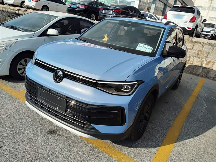 Volkswagen Tharu 2025 2025款 新锐 300TSI 锐享版