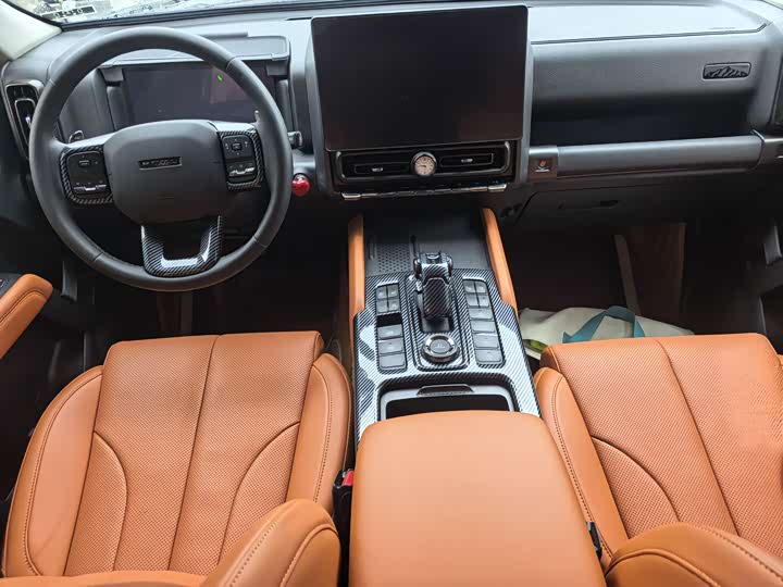 Haval H9 2024 2024款 2.4T 柴油四驱极境版