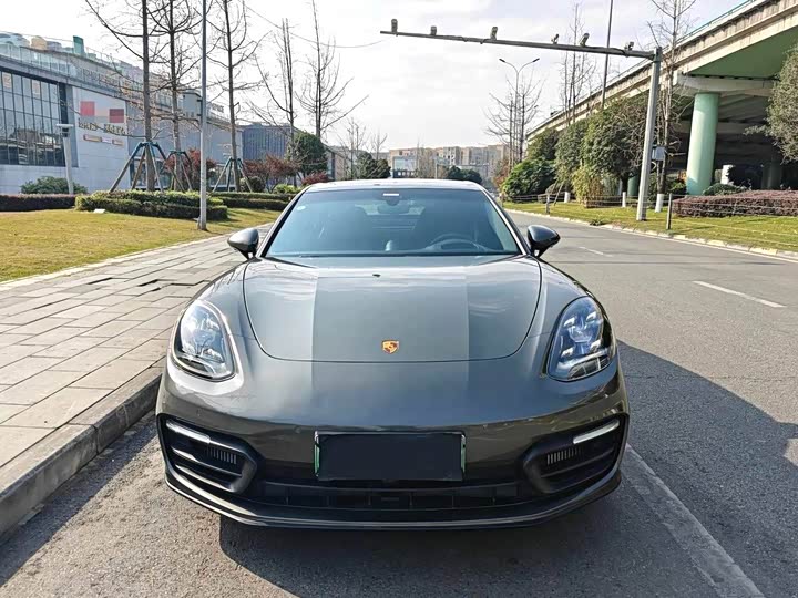 Porsche Panamera Hybrid 2023 2023款 Panamera 4 E-Hybrid 铂金版 2.9T