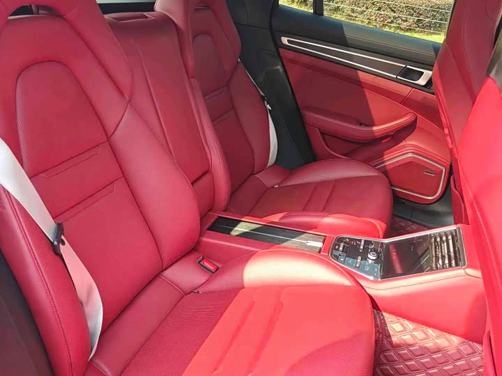 Porsche Panamera Hybrid 2023 2023款 Panamera 4 E-Hybrid 铂金版 2.9T