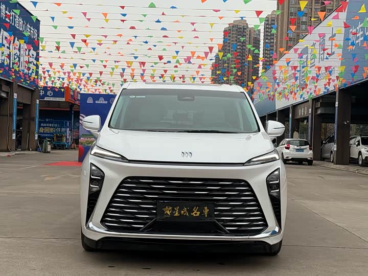 Buick GL8 ES 2025 2025款 陆尊 智享版