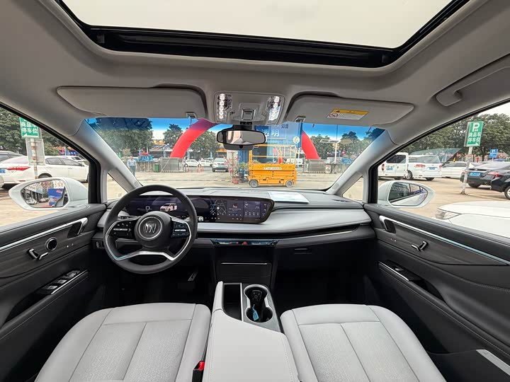 Buick GL8 ES 2025 2025款 陆尊 智享版