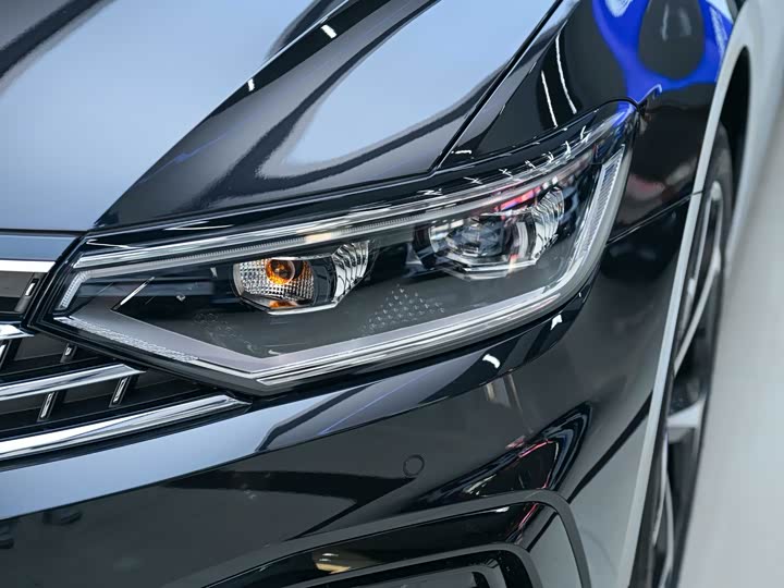 2026 Volkswagen Magotan