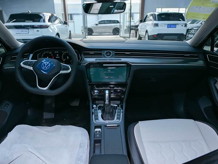 Volkswagen Magotan 2026 2026款 3000万辆甄选款 380TSI DSG豪华型