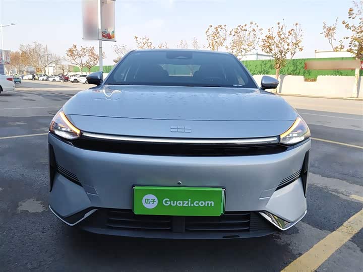 Geely Galaxy L6 2025 2025款 EM-i 140km 星舰版