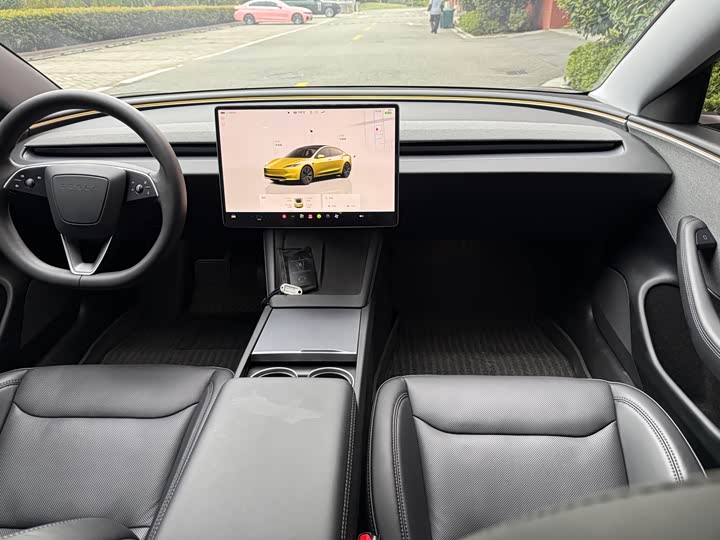 Tesla Model 3 2025 2025款 后轮驱动版