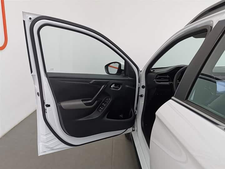 Citroen C3-XR 2021 2021款 190THP DCT致尚版