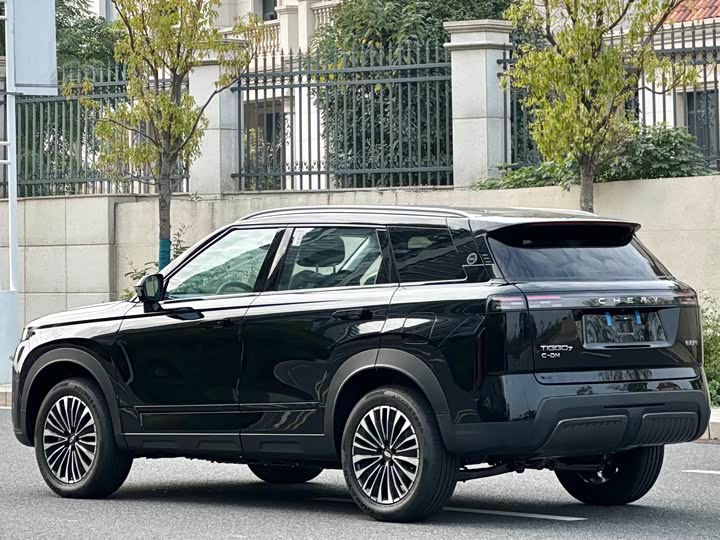 2025 Chery Tiggo 7 C-DM