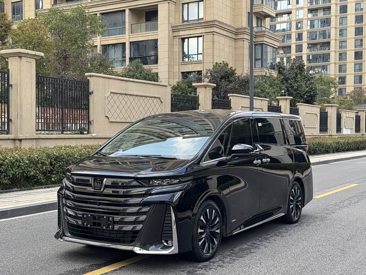 Toyota Vellfire 2024 2024款 皇冠 双擎 2.5L 至尊行政版