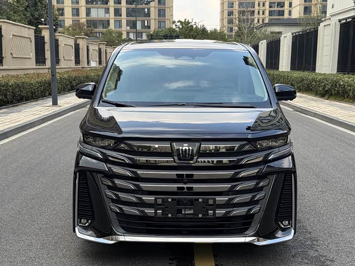 Toyota Vellfire 2024 2024款 皇冠 双擎 2.5L 至尊行政版