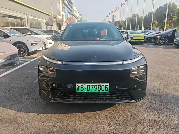 2025 XPeng G9
