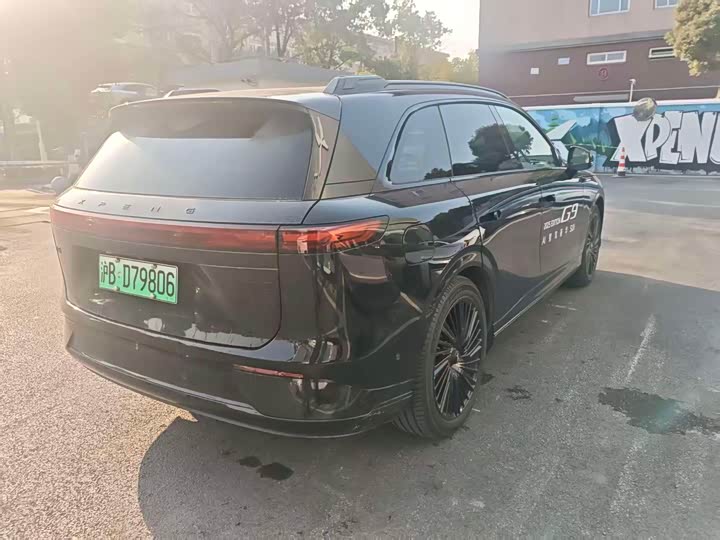 2025 XPeng G9