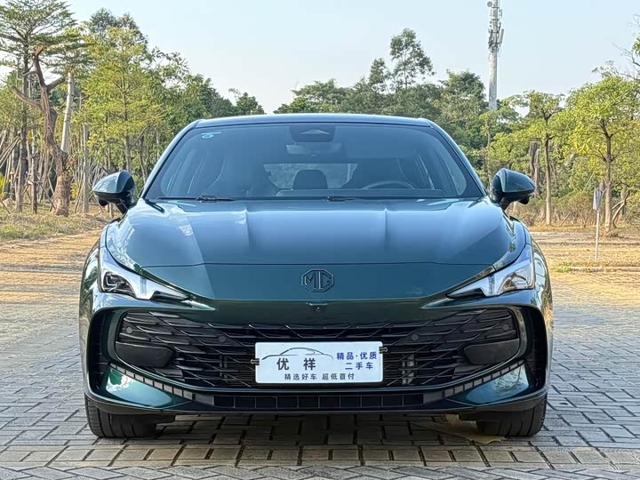 MG Motor 7 2025 2025款 2.0T 405 AT奢享版