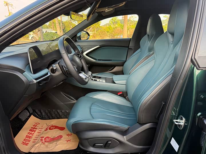 MG Motor 7 2025 2025款 2.0T 405 AT奢享版