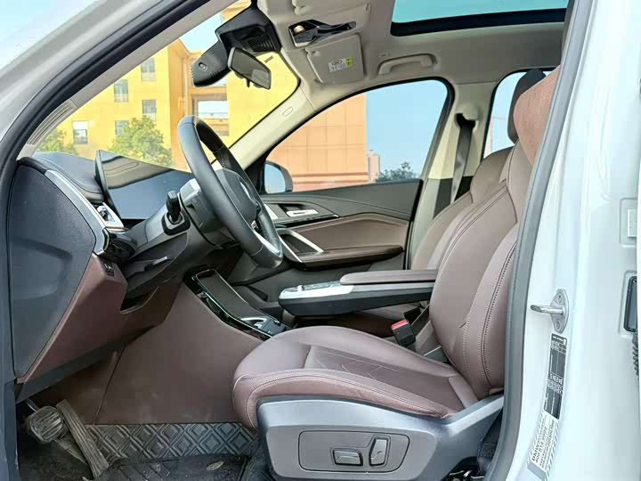 BMW X1 2024 2024款 sDrive25Li X设计套装