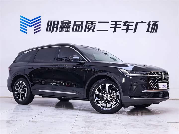 Lincoln Nautilus 2025 2025款 2.0T 四驱尊逸版