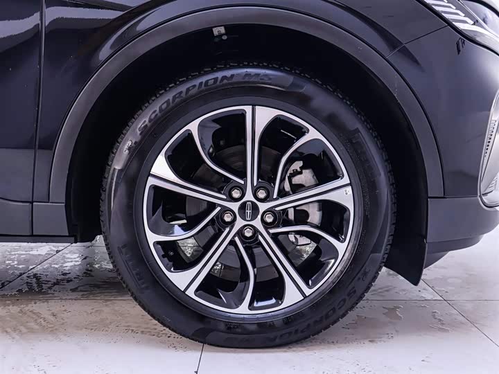 Lincoln Nautilus 2025 2025款 2.0T 四驱尊逸版